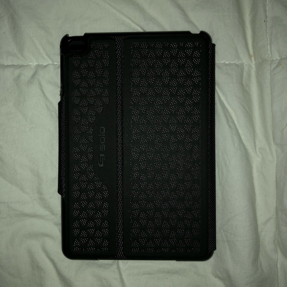 iPad mini 4 case - Picture 3 of 3